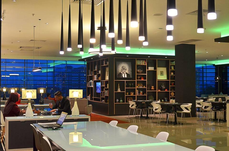 The Regency Scholar'S Hotel Kuala Lumpur Extérieur photo